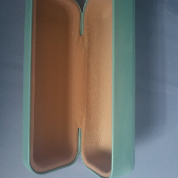 Tiffany & Co Eyeglasss Case - Picture 7 of 8